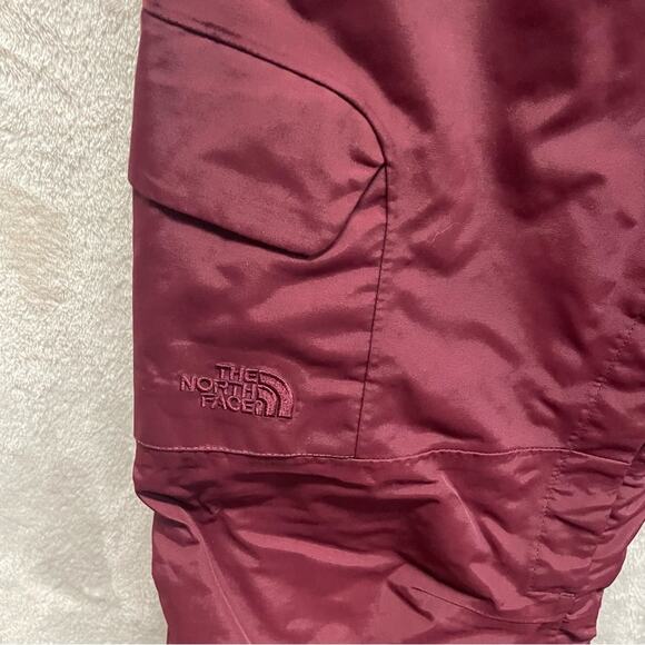 The North Face women’s insulated Freedom snow pants burgundy medium - Picture 10 of 14